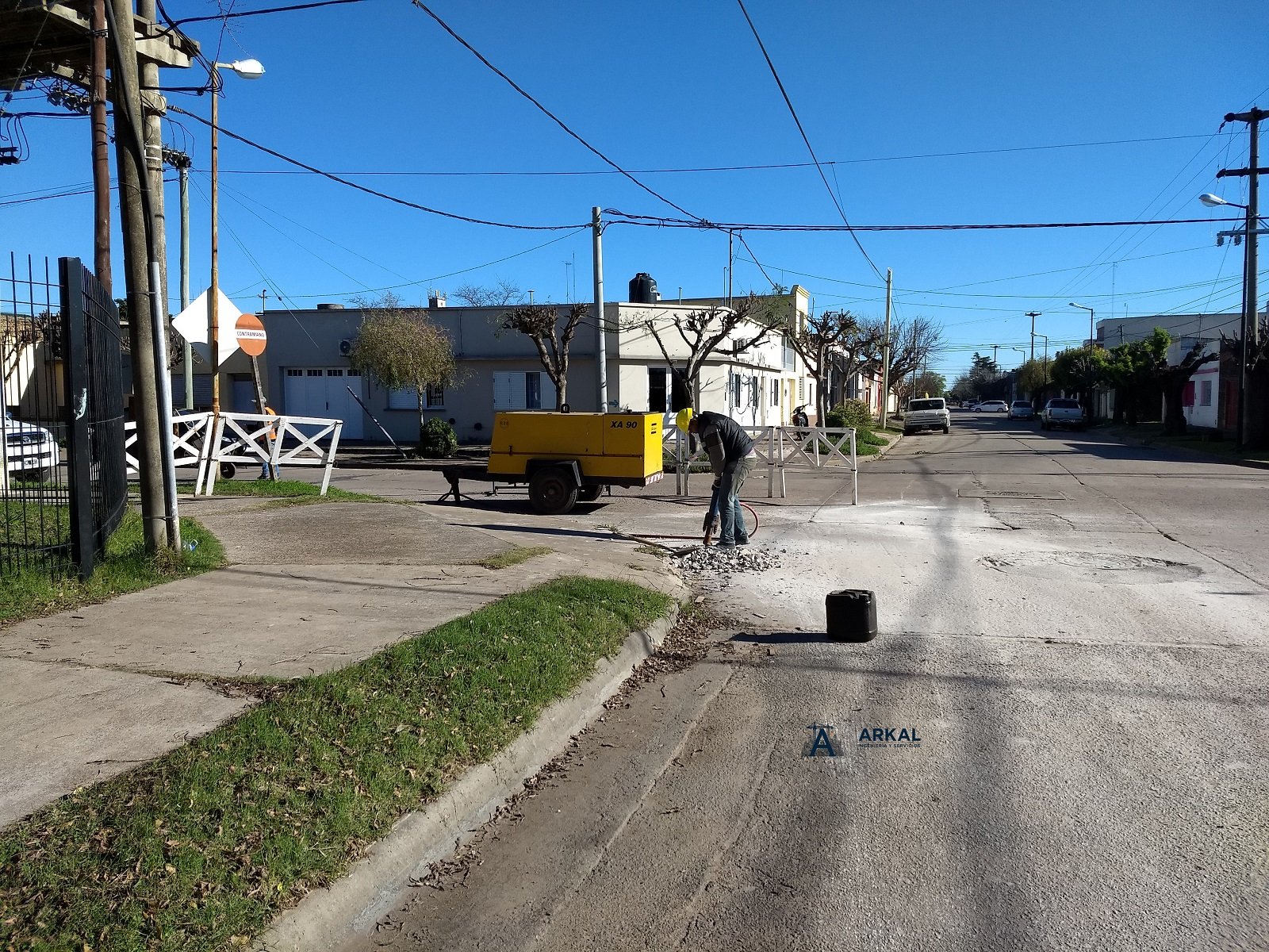 Instalación de cañería de descarga de planta de agua en Chivilcoy
