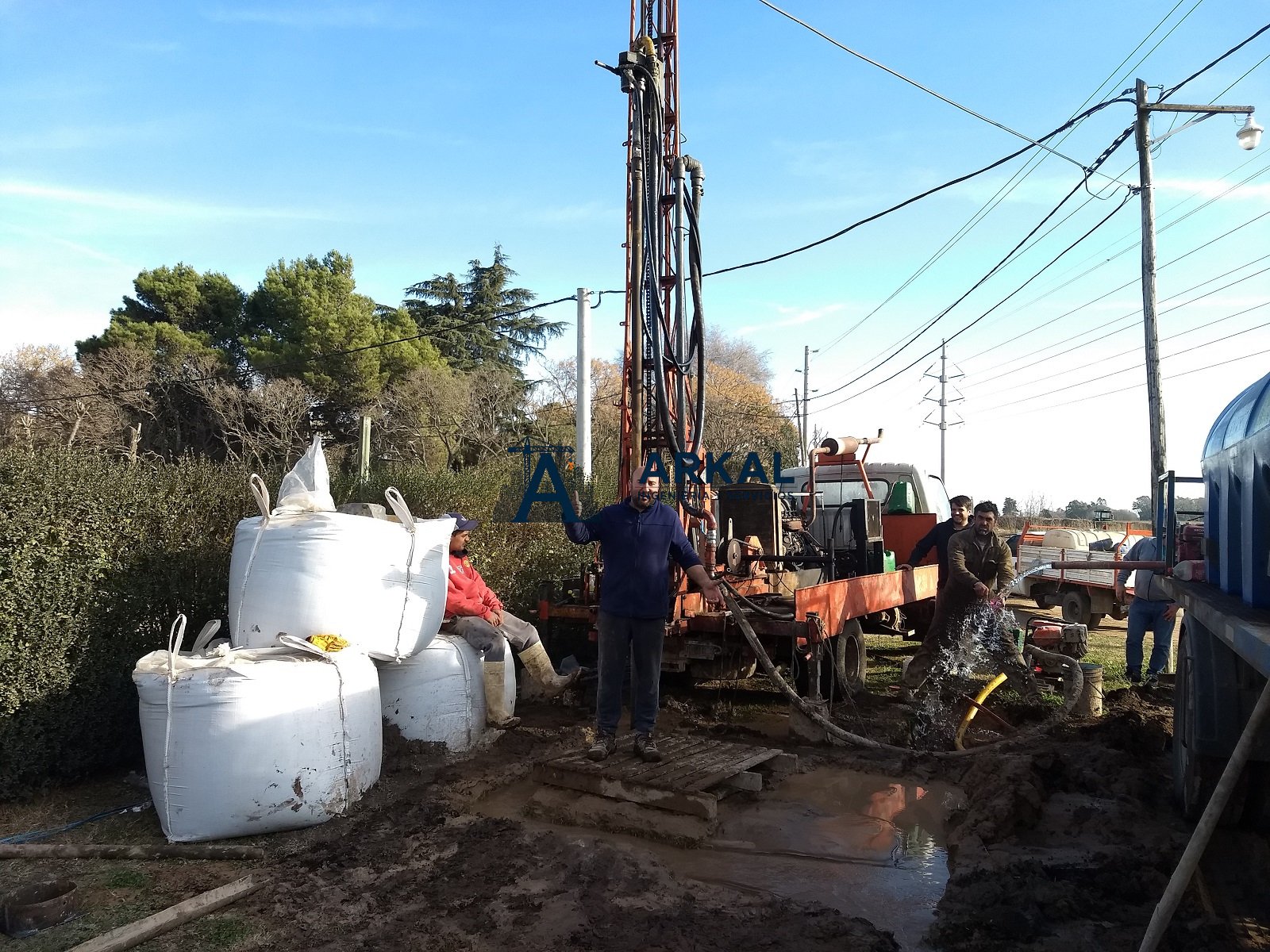 Equipo de perforación para pozo de captación de agua